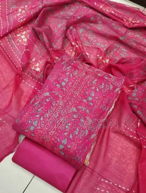 Photo - এম্ব্রডারী থ্রি-পিস New Update