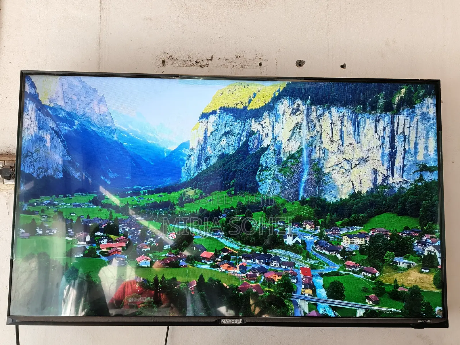 43" Smart Voice Controlar Tv