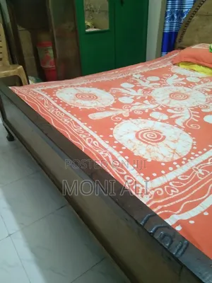 নিম কাঠের শক্তপোক্ত খাট বিক্রয় করা হবে।