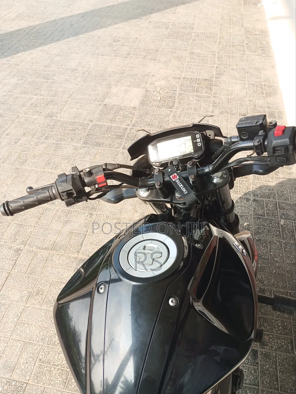 Suzuki GSX 2022 Black