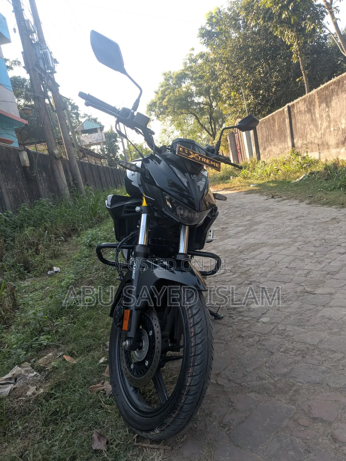 New Hero Xtreme Sports 2025 Black