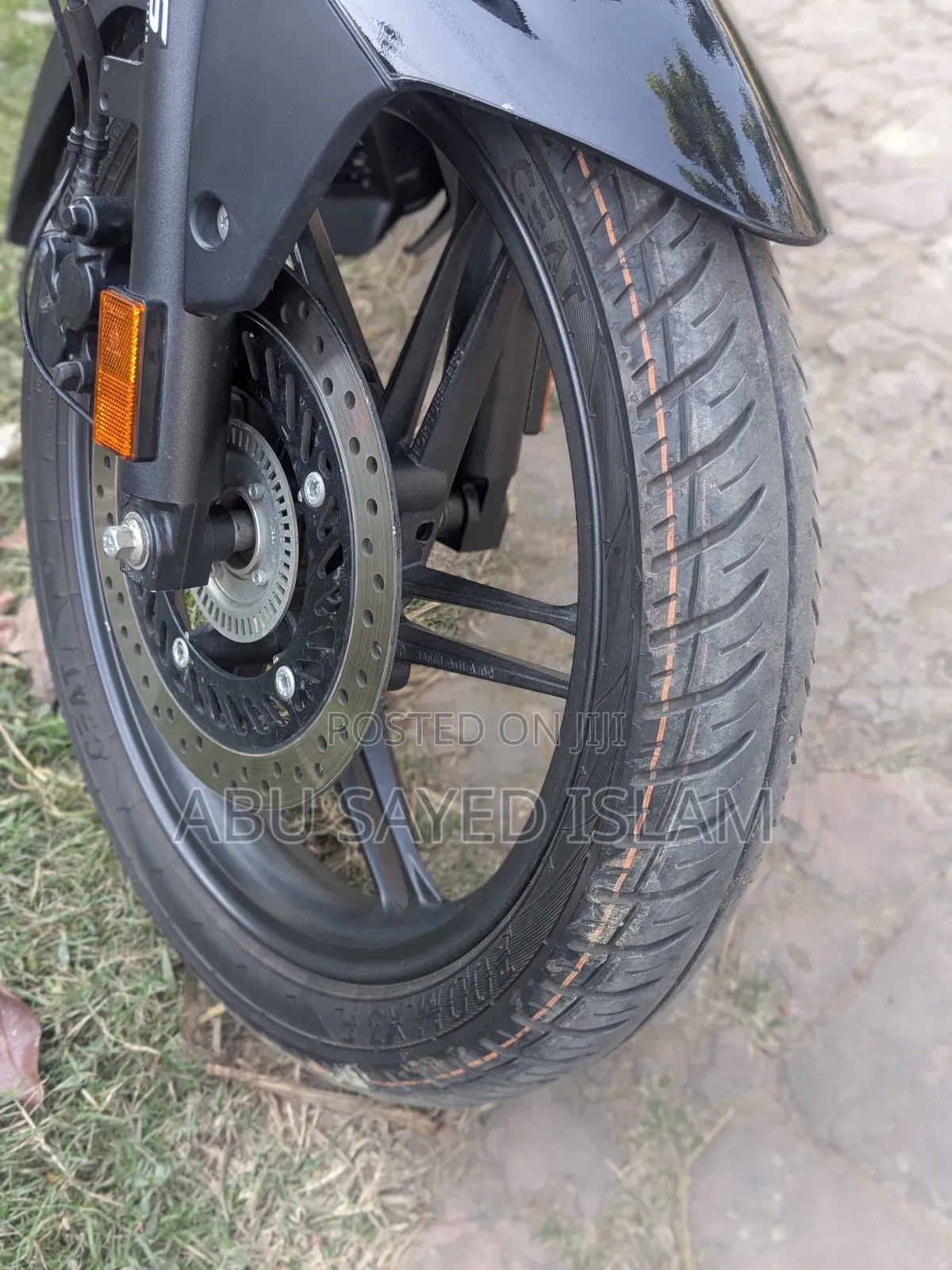 New Hero Xtreme Sports 2025 Black