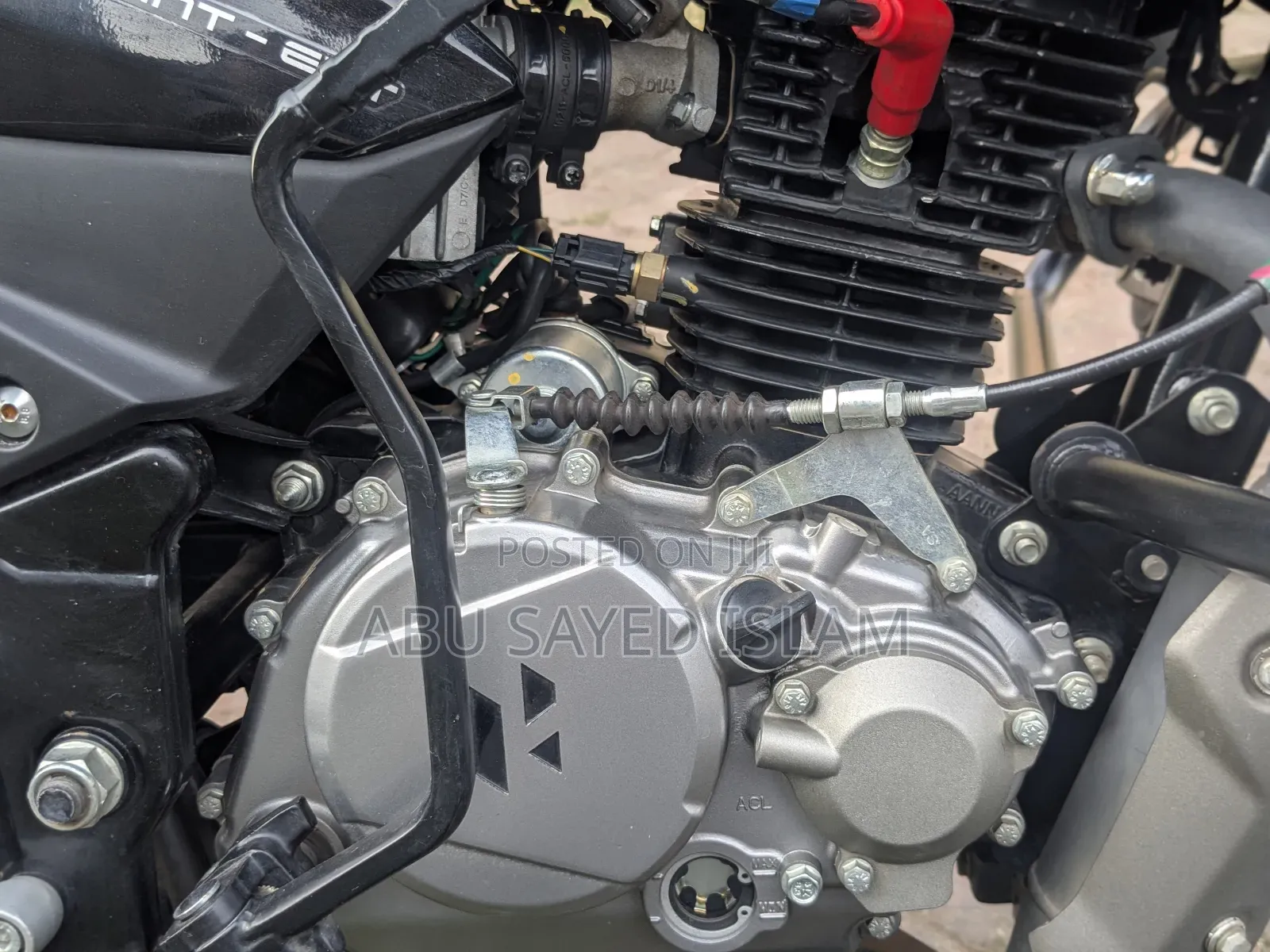 New Hero Xtreme Sports 2025 Black