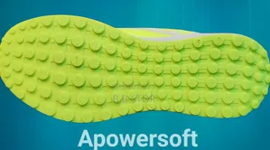 ক্রিকেট খেলার জন্য টেকসই এবং পারফেক্ট জুতা স্পর্ট সু