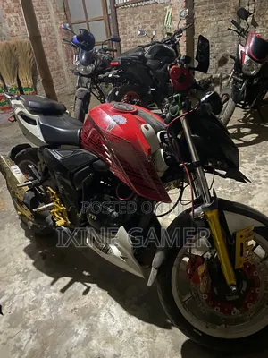 Photo - TVS Apache 160 4V 2020 Red