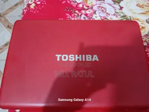 Laptop Toshiba Satellite C665 2GB Intel Core I3 HDD+SSD 500GB