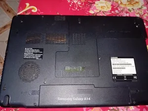 Laptop Toshiba Satellite C665 2GB Intel Core I3 HDD+SSD 500GB