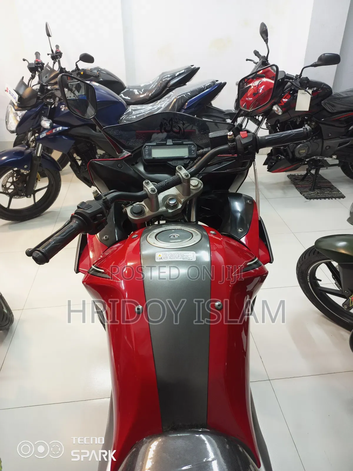 Yamaha 2017 Red