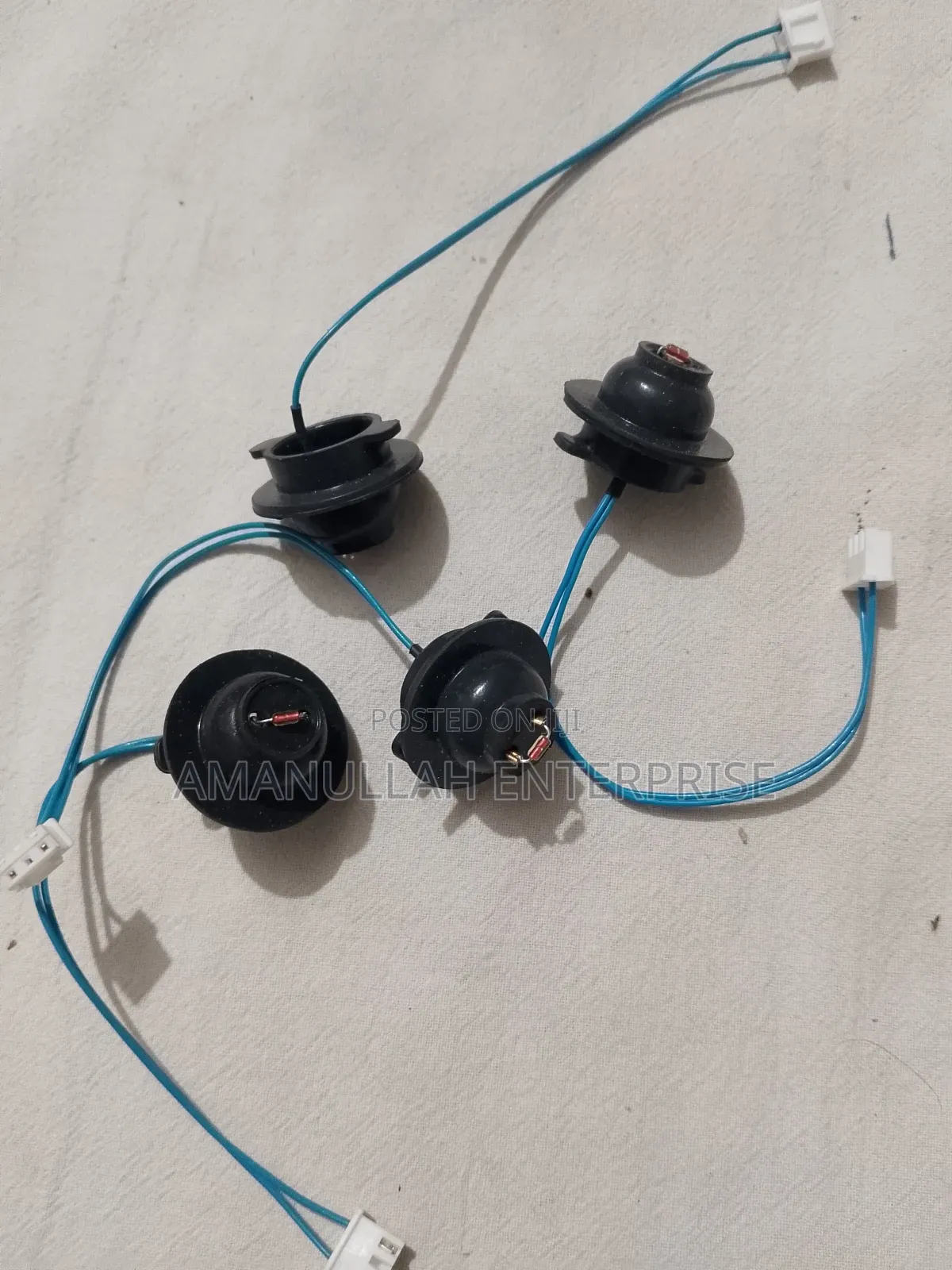 Induction Cooker Heating Sensor, Designed to Monitor and Control.