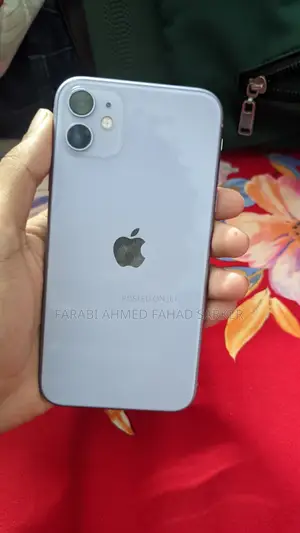 Photo - Apple iPhone 11 128 GB Purple