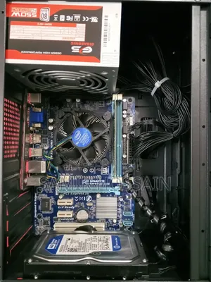 Desktop Computer Gigabyte GB-BSi5-6200 8GB Intel Core I5 HDD 32GB