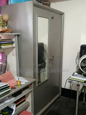 Photo - Steel Almari