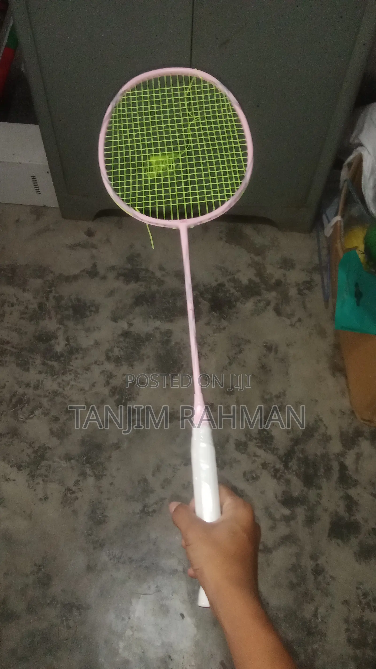 অনেক ভালো কোয়ালিটির রেকেট