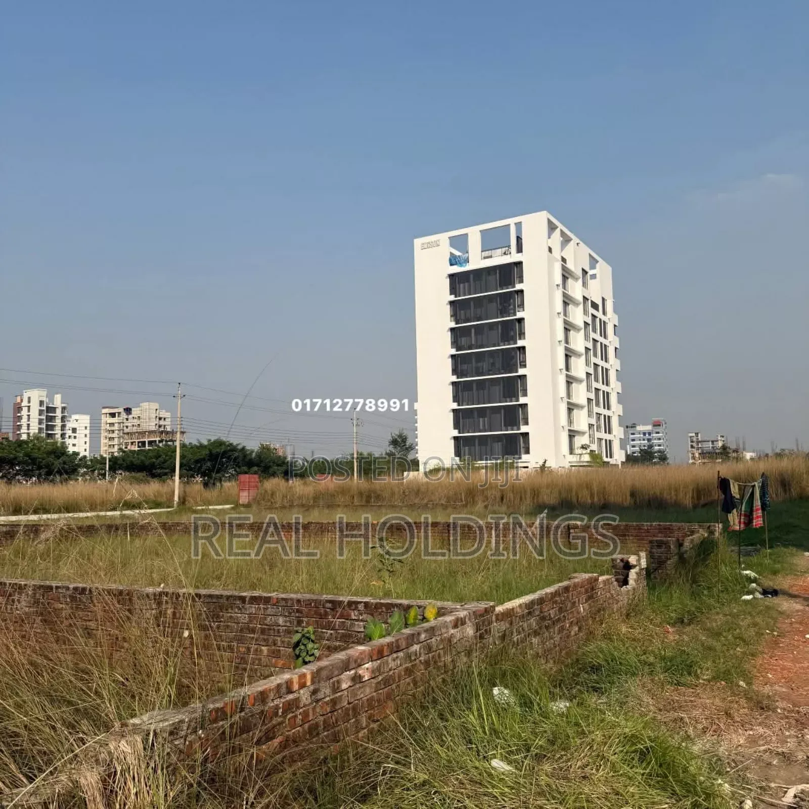 4 Katha, M Block, South Face