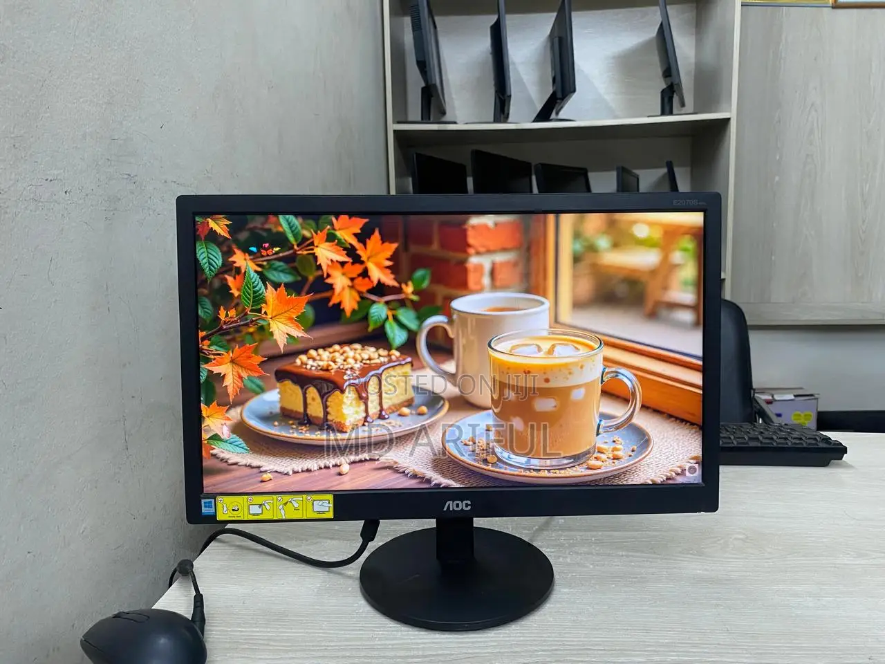 Aoc 20"Hd Led Full Fresh Slim Monittor Very Beautiful Display Color