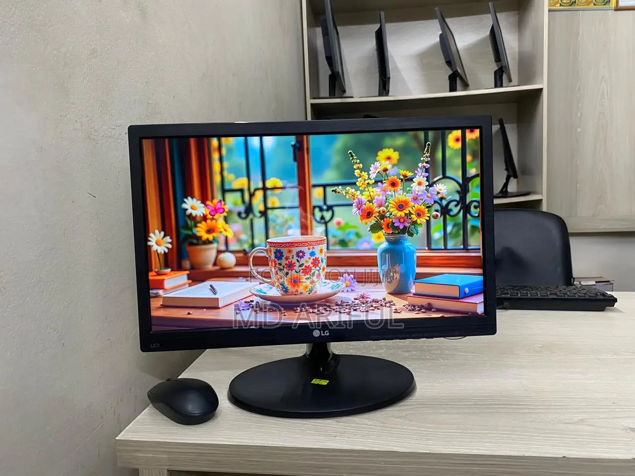 Lg 19"Slim Led Full Fresh Monitor ( Original Brand Color )