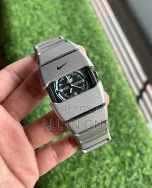 Rc Nikee Chain Watch