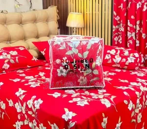 ৫ পিস কম্ফর্টার সেট এর সাথে পাবেনঃ