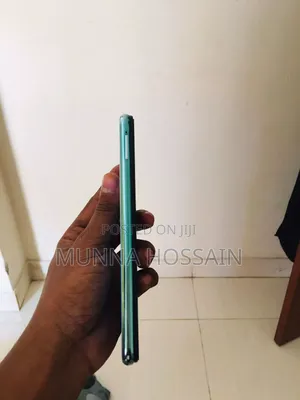 Vivo Y17 256 GB Blue
