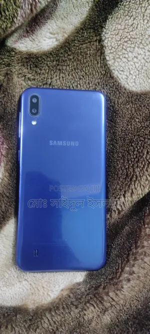 Samsung Galaxy M10 16 GB Blue