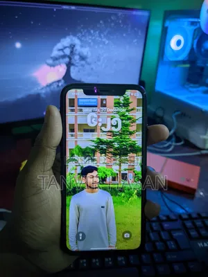 Apple XR 128 GB Black