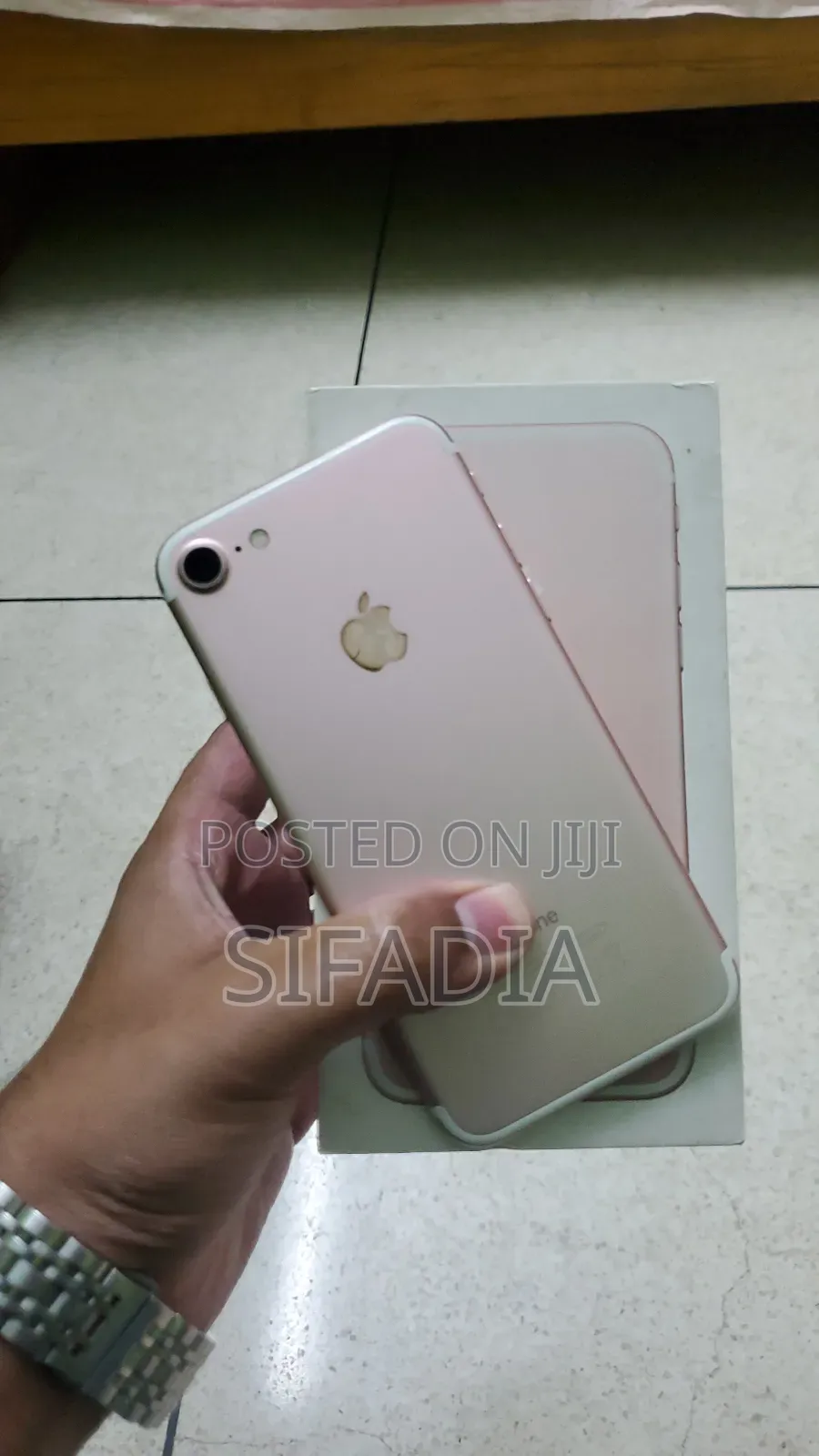Apple iPhone 7 32 GB Rose Gold