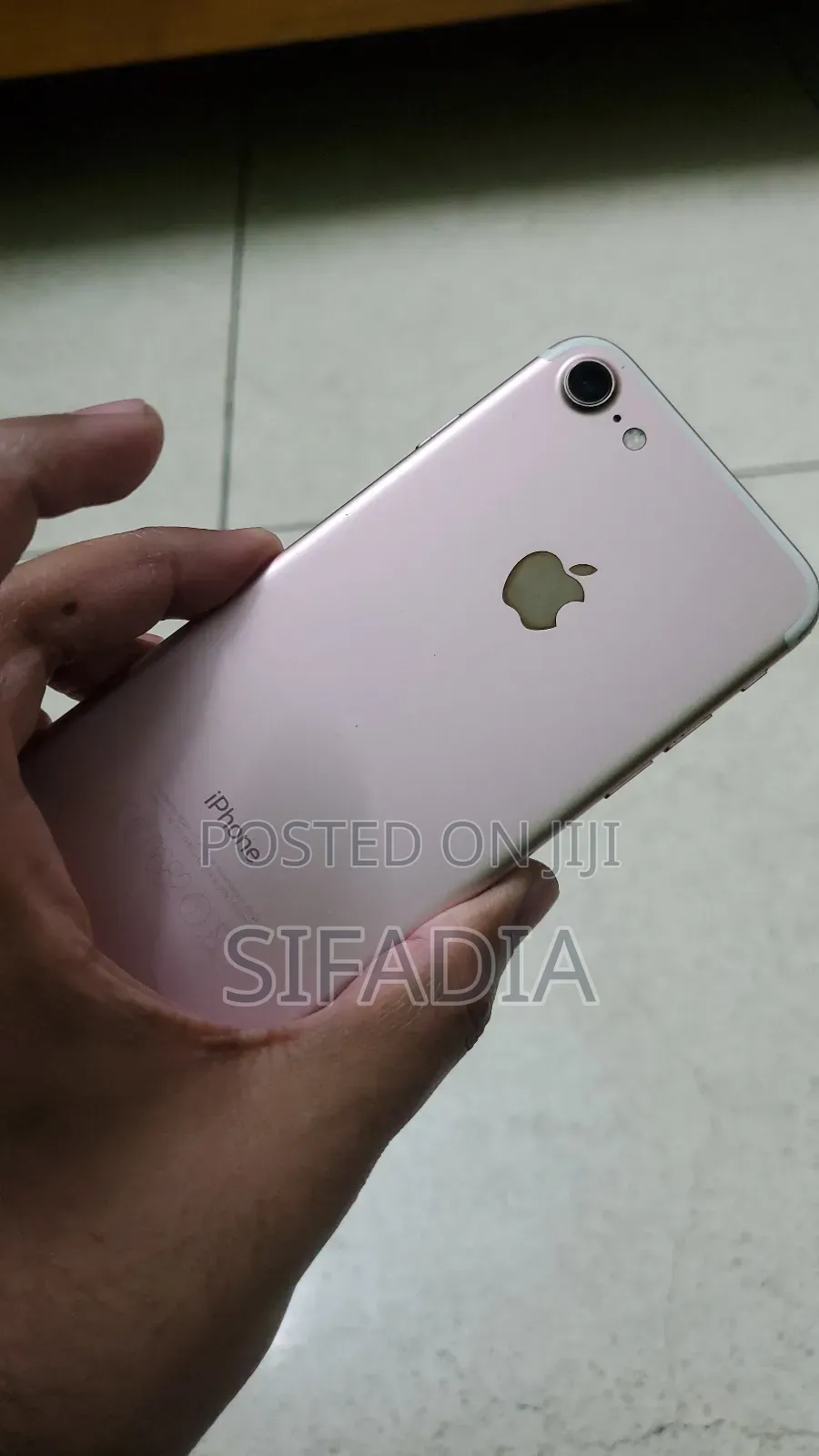 Apple iPhone 7 32 GB Rose Gold