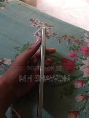 Vivo iQOO 128 GB