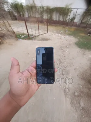 Apple iPhone XS 64 GB Black