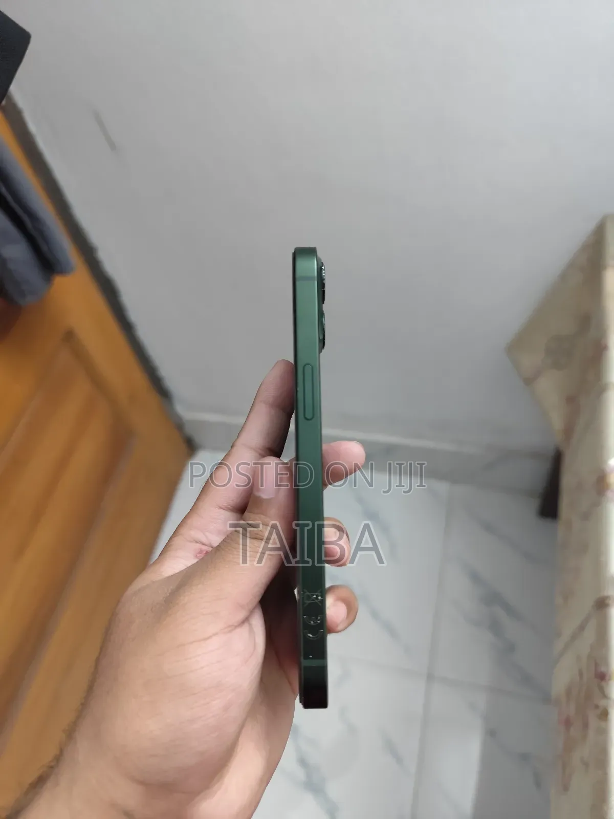 Apple iPhone 13 128 GB Green