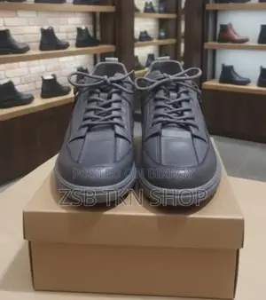 Premium Stylish Casual Leather Sneakers