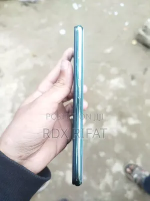 Vivo Y17 256 GB Blue