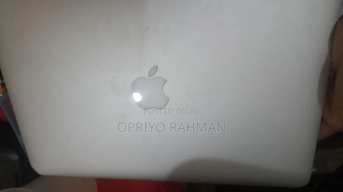 Apple MacBook Air 2017 8GB Intel Core i5 512GB SSD