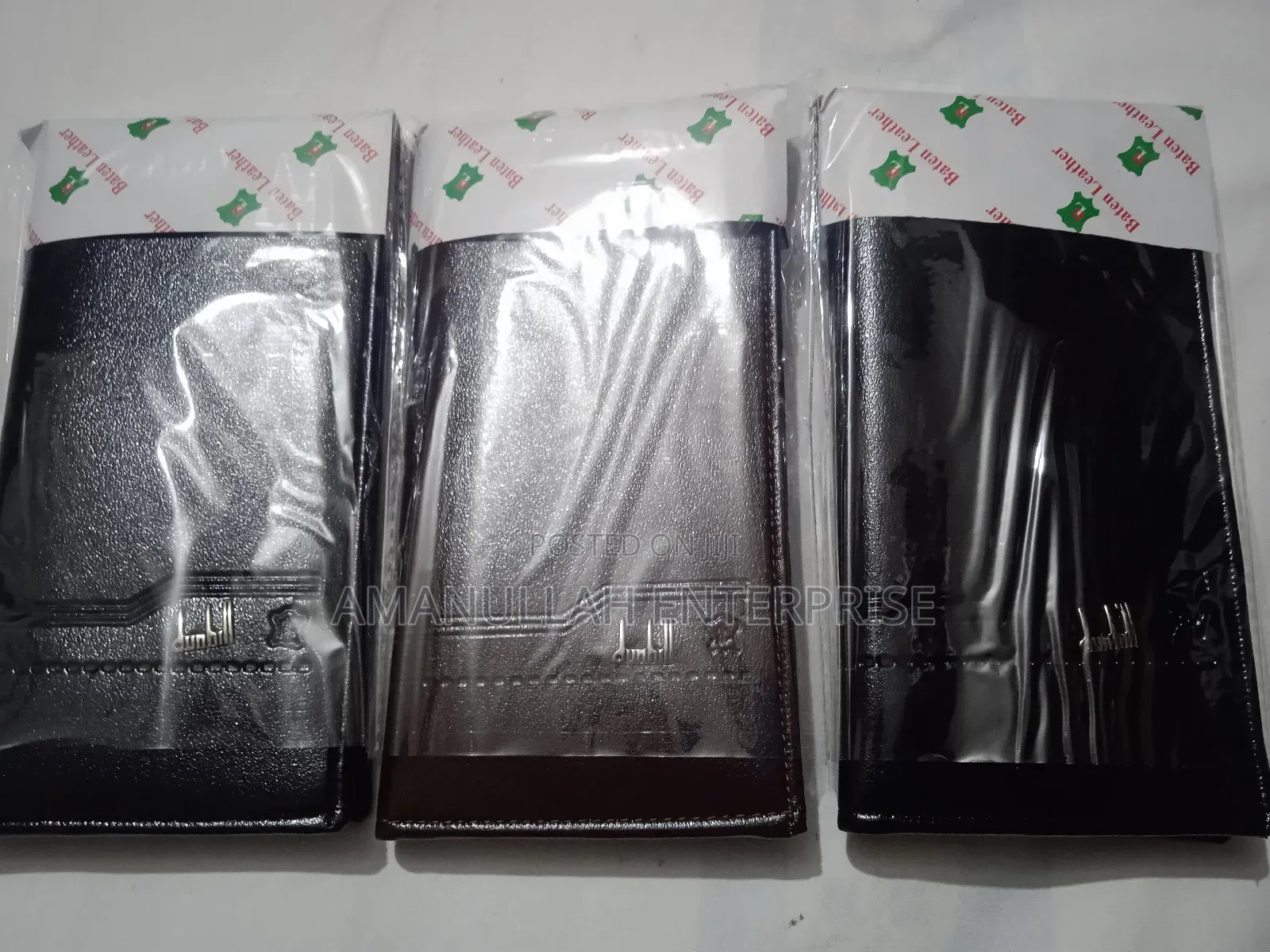 Money Bag Or Purse For Mobile Multipurpose Use.