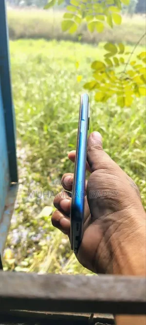Realme 7 5G ১২৮ জিবি নীল