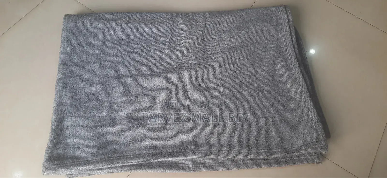 Ash Color Blanket Or Comforter 900gm Weight - 1 Piece