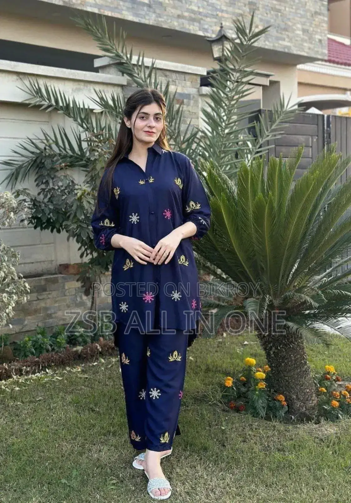 Premium Linen Embroidery 2-Piece