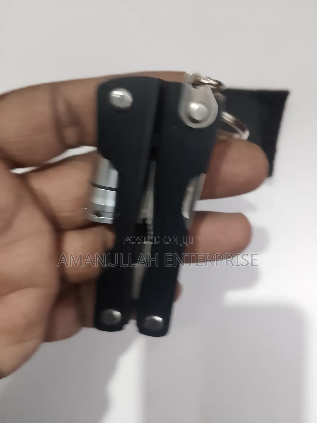 Portable Muti Tools With Pliers.