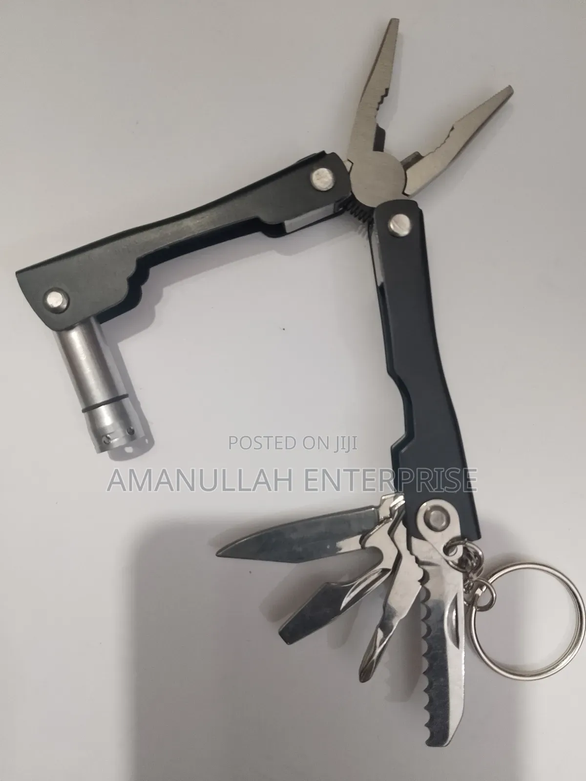 Portable Muti Tools With Pliers.