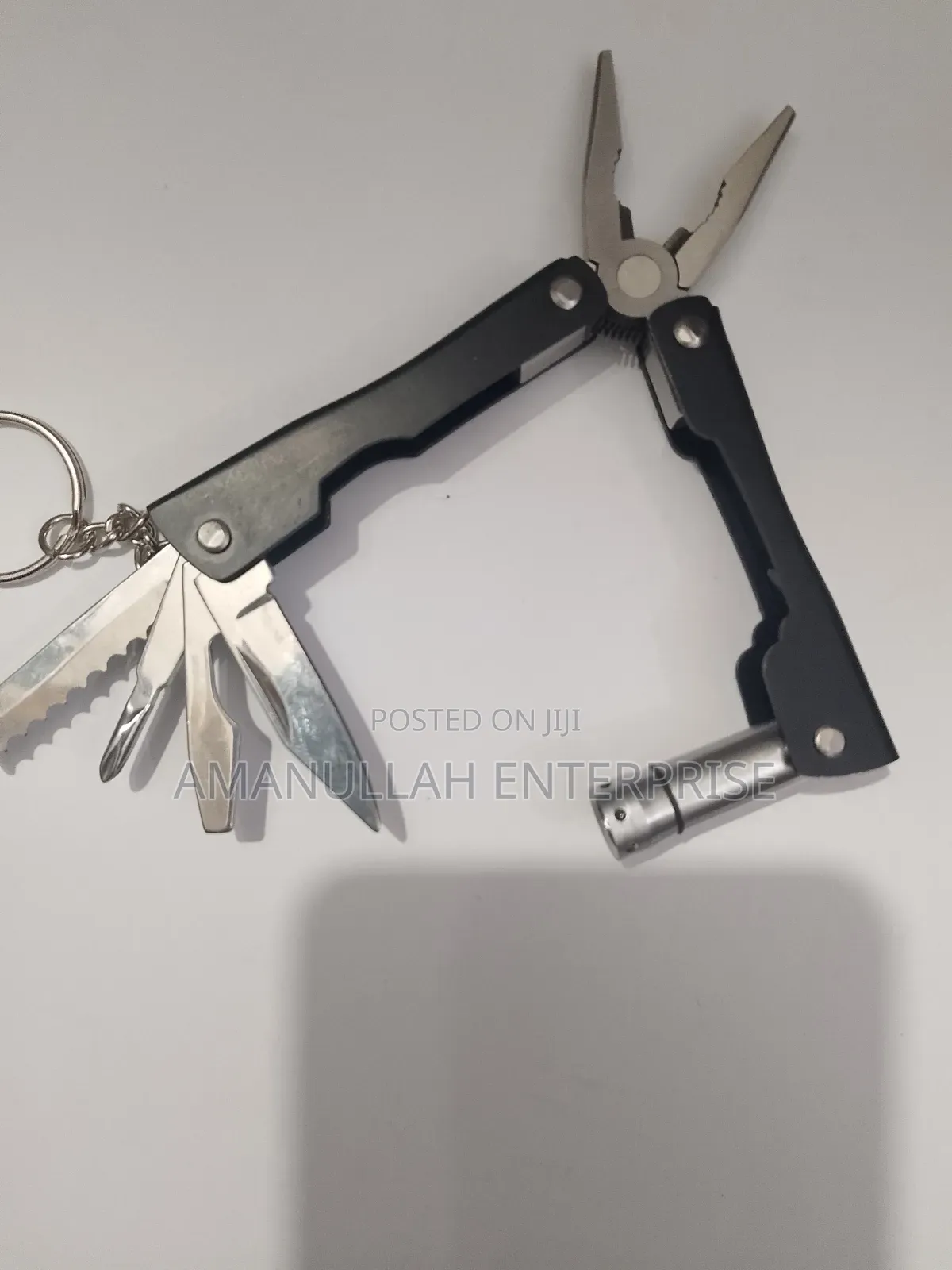 Portable Muti Tools With Pliers.