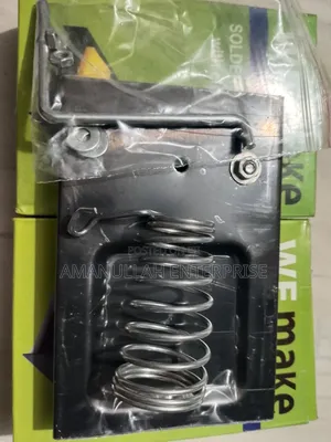 সোল্ডারিং আয়রন স্ট্যান্ড।