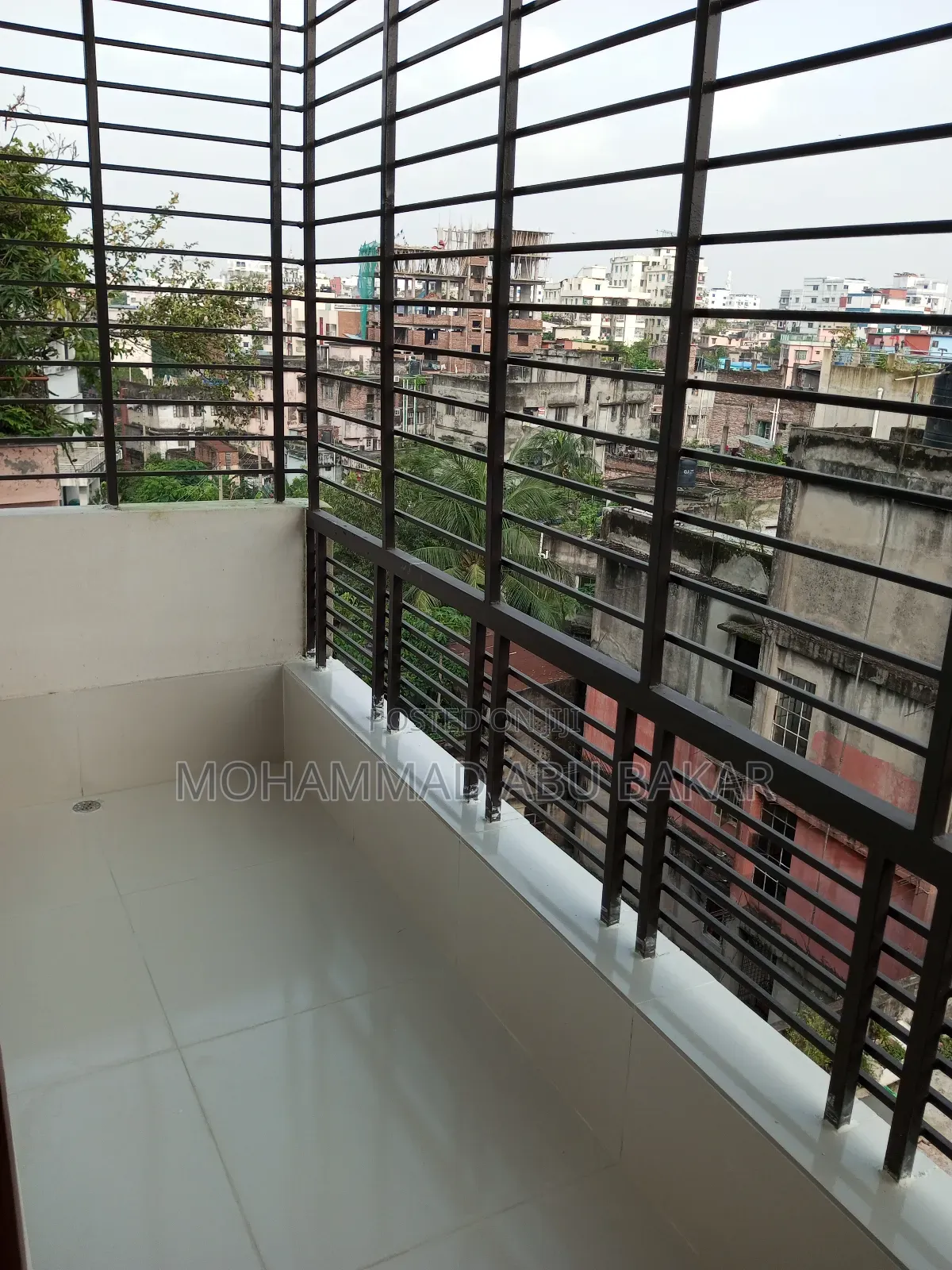 3bdrm Apartment in Malibag for Rent