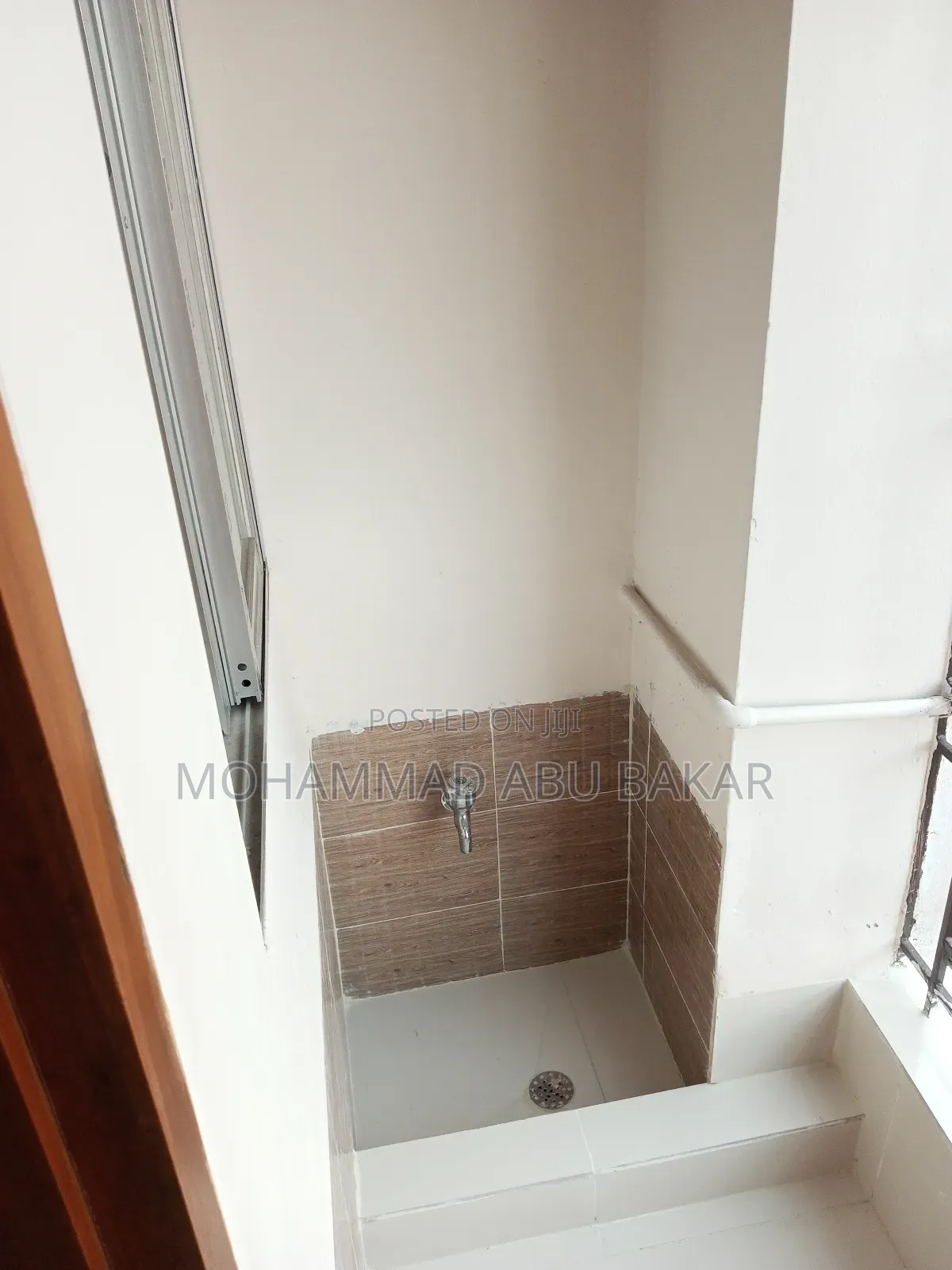 3bdrm Apartment in Malibag for Rent