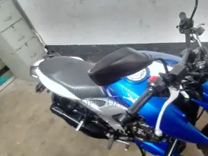 TVS Apache 160 4V 2021 Blue