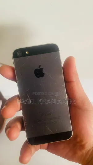 Apple iPhone 5 64 GB Black