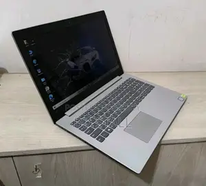 Laptop Lenovo IdeaPad 320 4GB Intel Core I5 HDD+SSD 1T