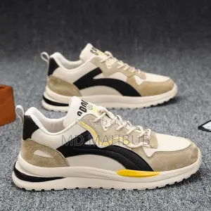 New Collection: Trendy Casual Sneakers (Off-White)
