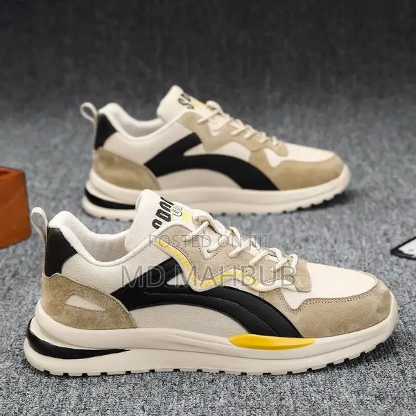 New Collection: Trendy Casual Sneakers (Off-White)