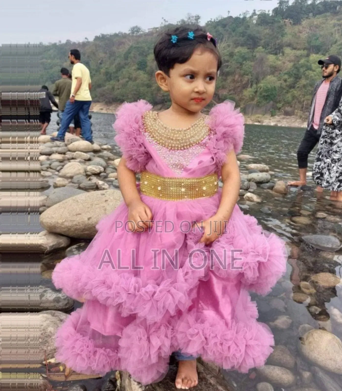 বেবি পার্টি ড্রেস