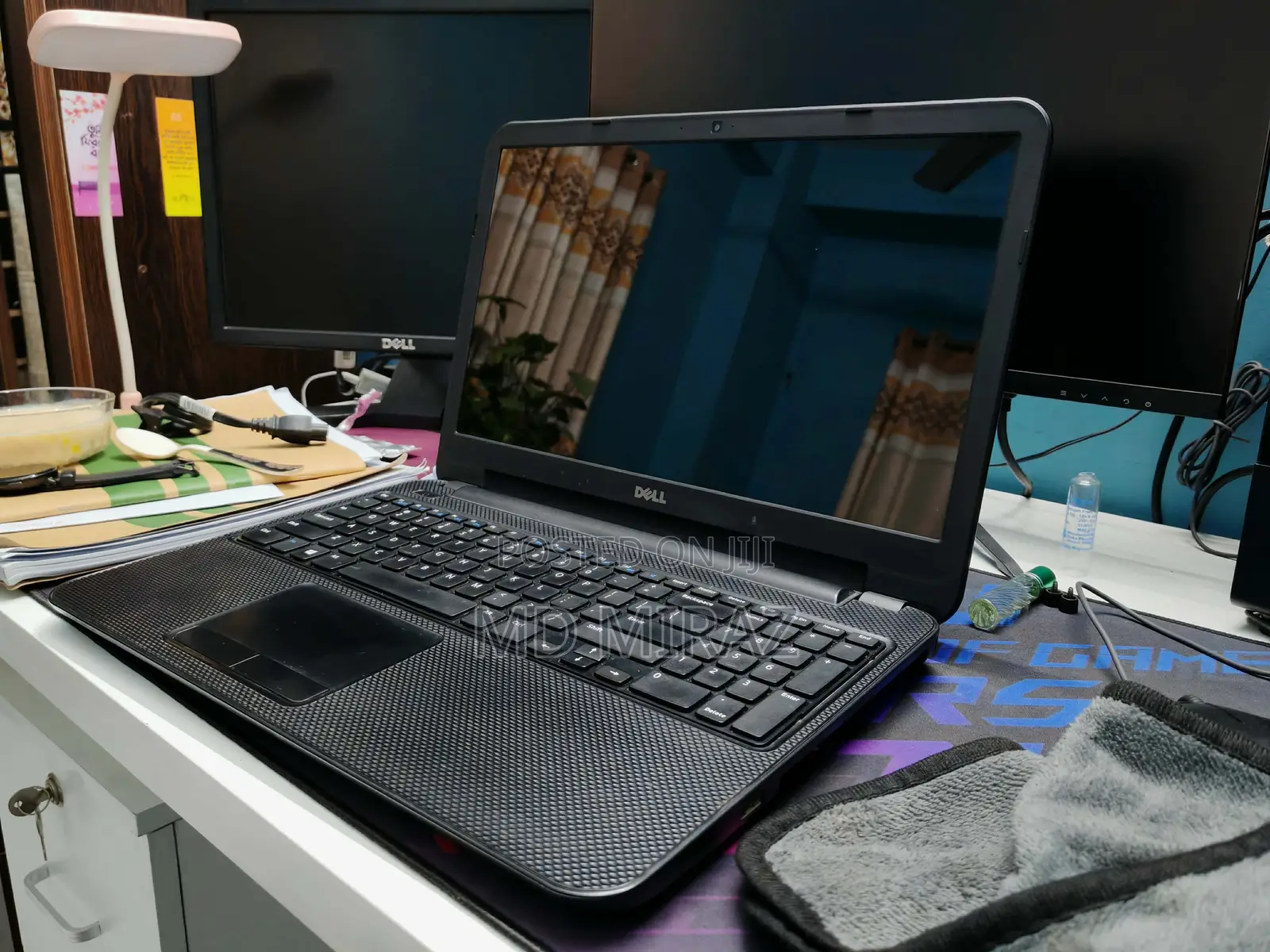 New Laptop Dell Inspiron 15 4GB Intel Core I3 HDD 3T